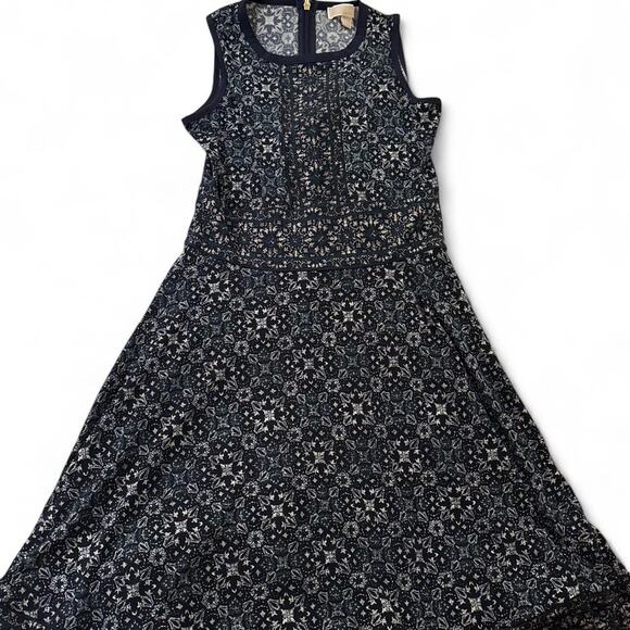 Michael Kors small dress - Picture 1 of 5